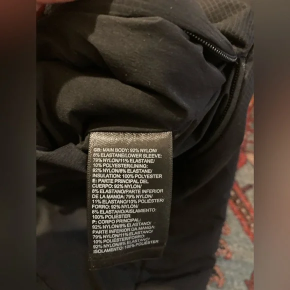 The North Face Black Summit Ventrix Jacket - Picture 8 of 9